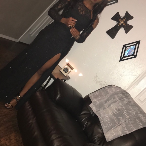 Prom dress - Picture 2 of 6